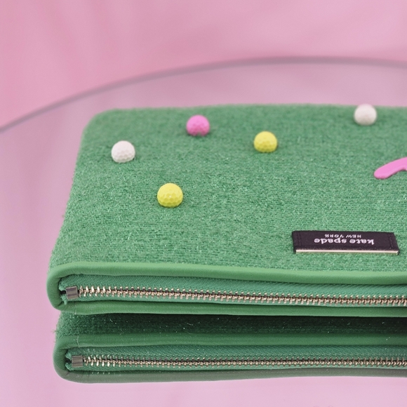 Kate Spade Wristlet Green Multi Tee Time Embellished Astroturf Purse Golf Balls - Picture 2 of 6